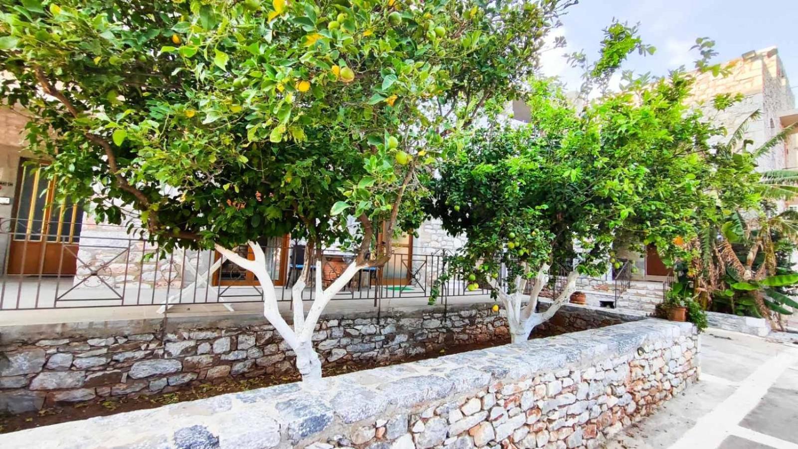 Traditional House Alepis In Areopolis エクステリア 写真